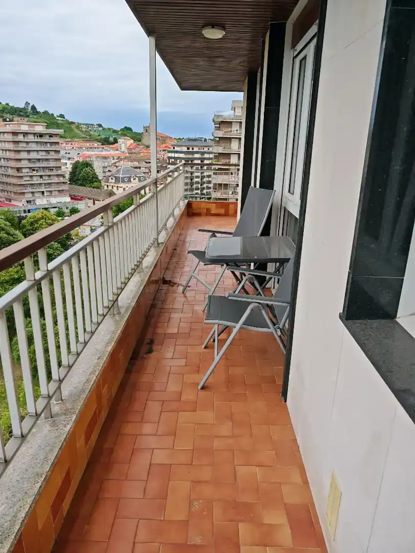 Terraza de Piso en venta en Laredo