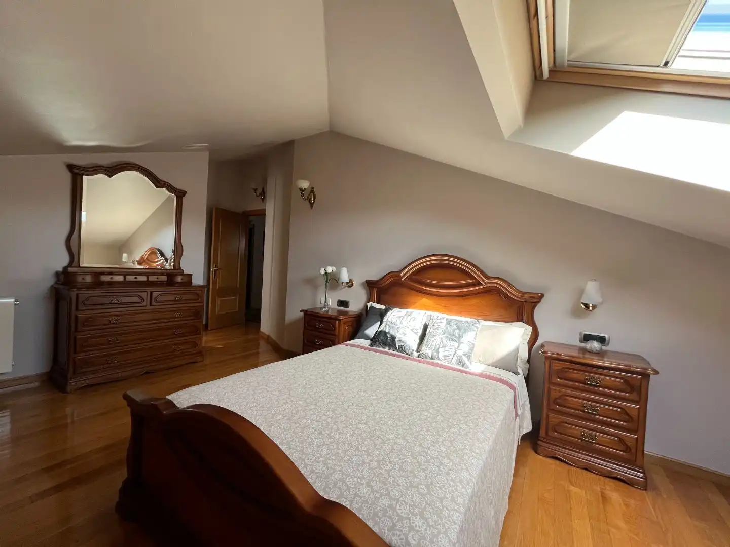 Bedroom of Duplexes for sale in Monforte de Lemos  with Heating, Private garden and Parquet flooring