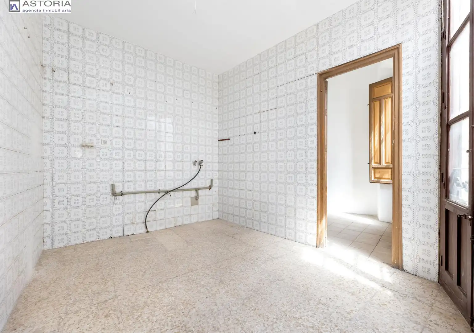 Vista exterior de Ático en venta en Granada con Balcón