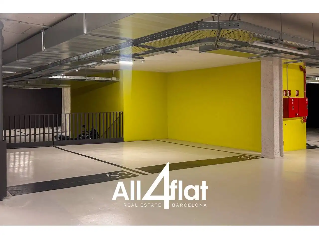 Flat for rent in Barcelona  with Air Conditioner, Heating and Furnished