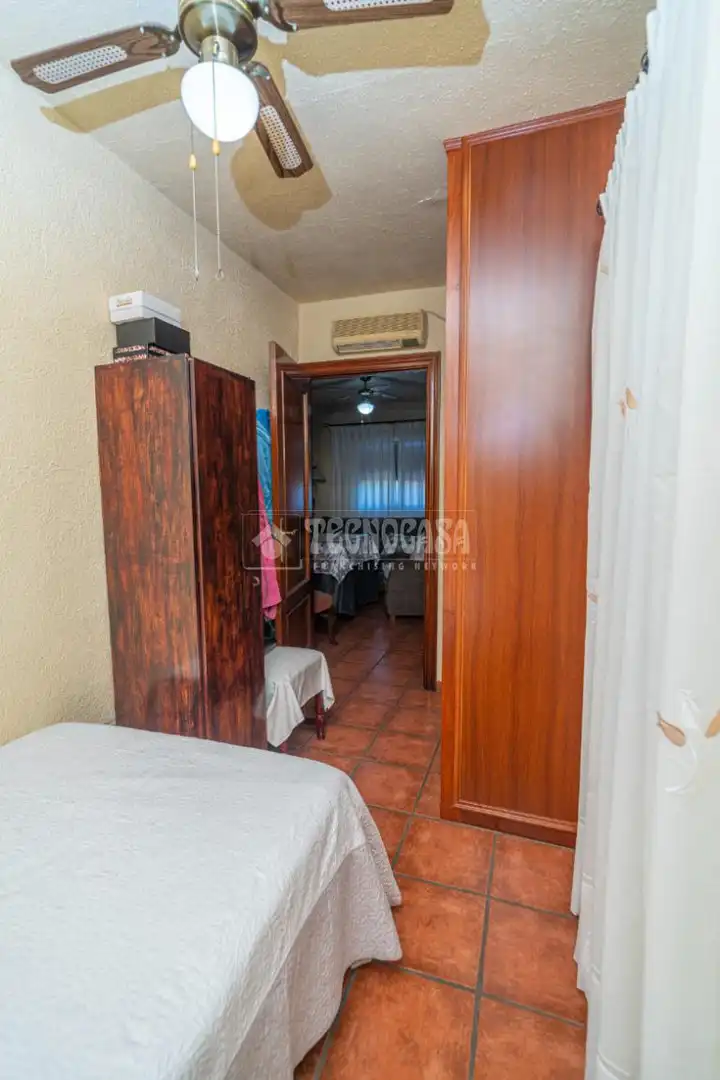 Habitación de Finca rústica en venta en Linares con Aire acondicionado, Jardín privado y Terraza