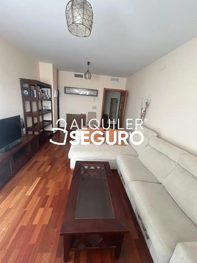 Flat with pool to rent in Catedratica Asun. Linares, imagen 7