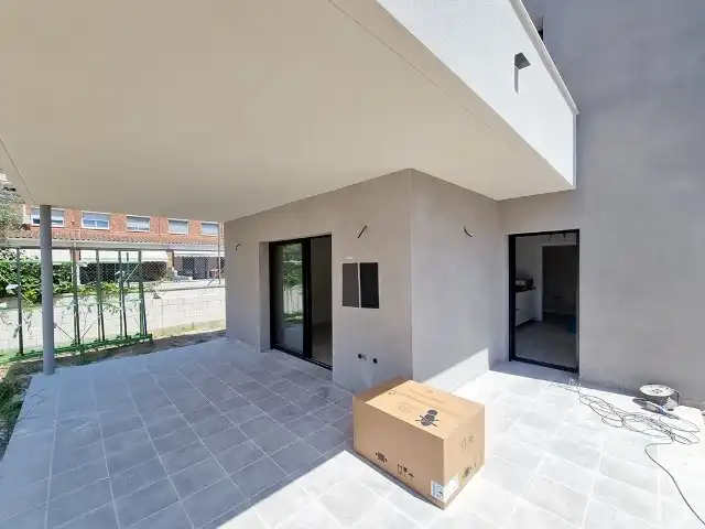 Terrassa de Casa adosada en venda en Cambrils amb Aire condicionat, Calefacció i Jardí privat
