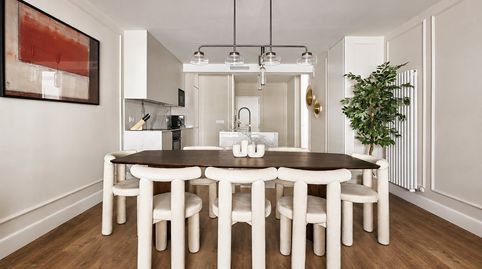 Foto 4 de Apartamento en venta en Calle de Jordán, Trafalgar, Madrid Capital