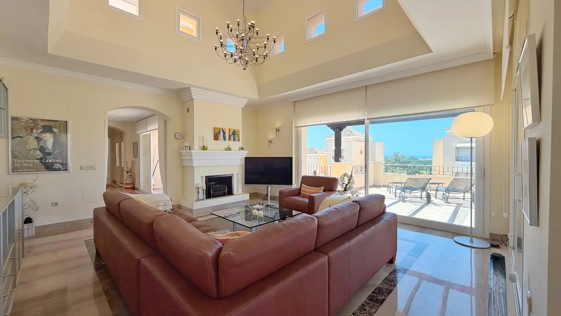 Sala d'estar de Àtic en venda en Marbella amb Aire condicionat, Calefacció i Terrassa