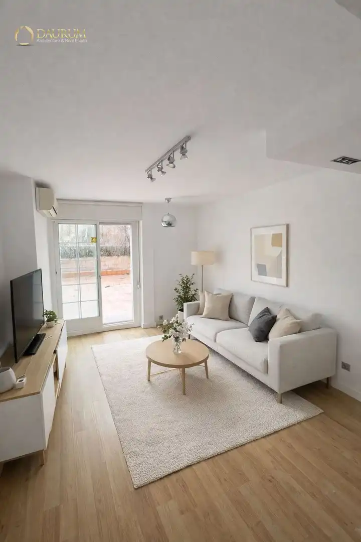 Sala d'estar de Pis en venda en San Sebastián de los Reyes amb Aire condicionat, Calefacció i Terrassa