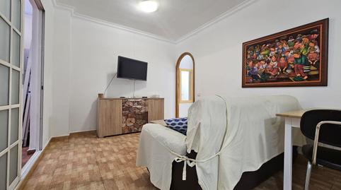 Foto 2 de Piso en venta en Calle Presidente Alvear, Santa Catalina - Canteras, Las Palmas de Gran Canaria
