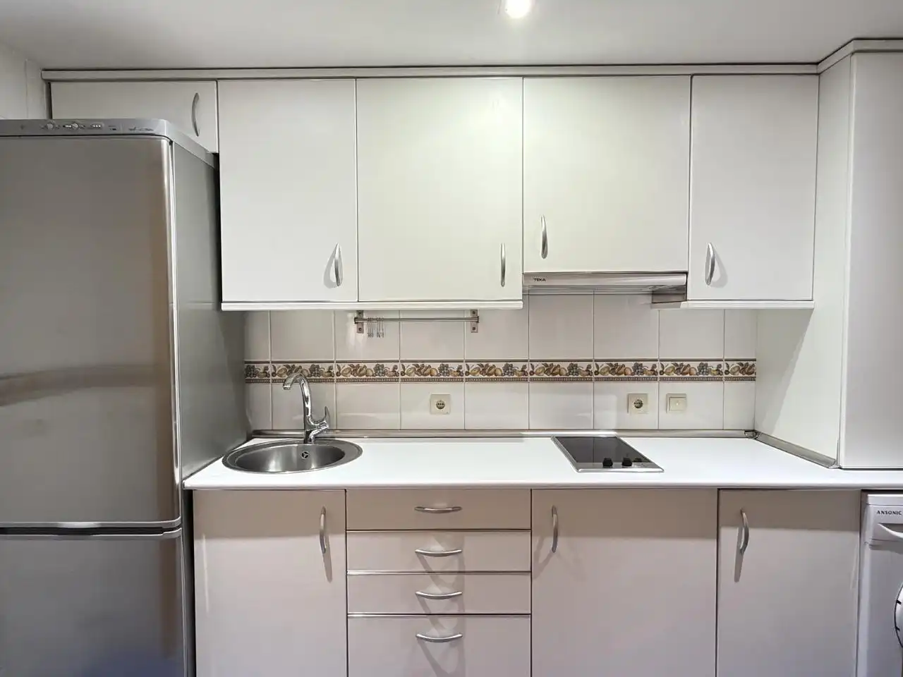Flat for rent in Calle de los Timbales, Cuatro vientos