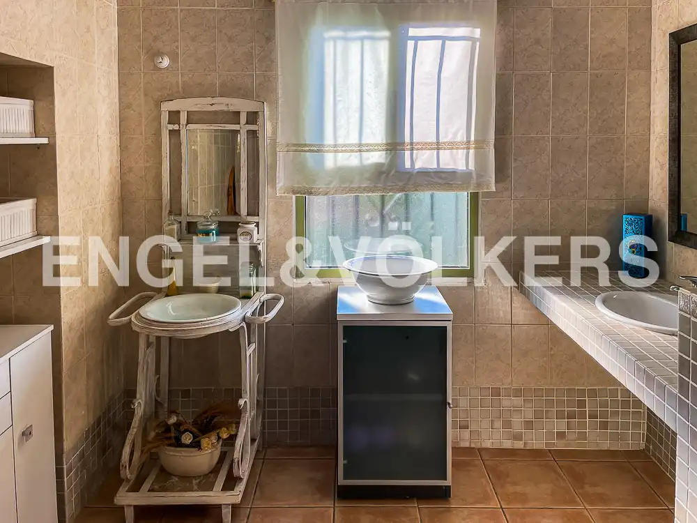 Baño de Casa o chalet en venta en Almazora / Almassora con Calefacción, Jardín privado y Terraza