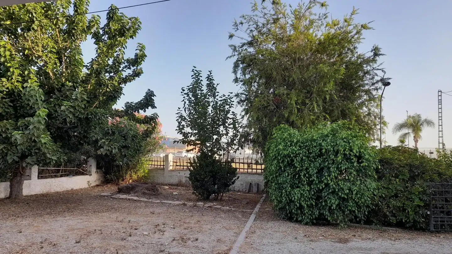 Haus oder Chalet zum Verkauf in Benejúzar mit Privatgarten, Terrasse und Schwimmbad