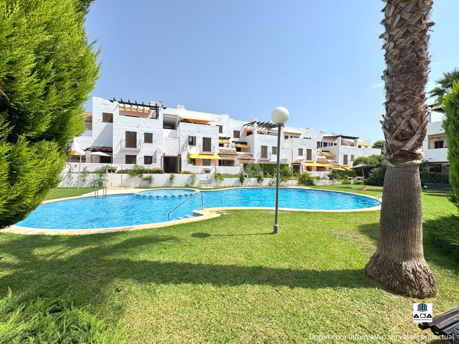 Jardí de Planta baixa en venda en Alcalà de Xivert amb Aire condicionat, Calefacció i Jardí privat