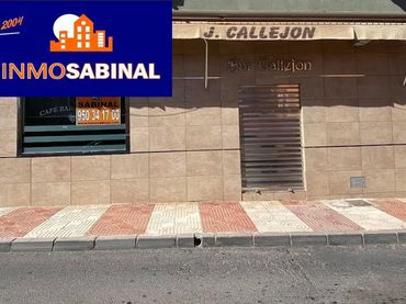 Gewerbefläche zum Verkauf in Roquetas de Mar ciudad