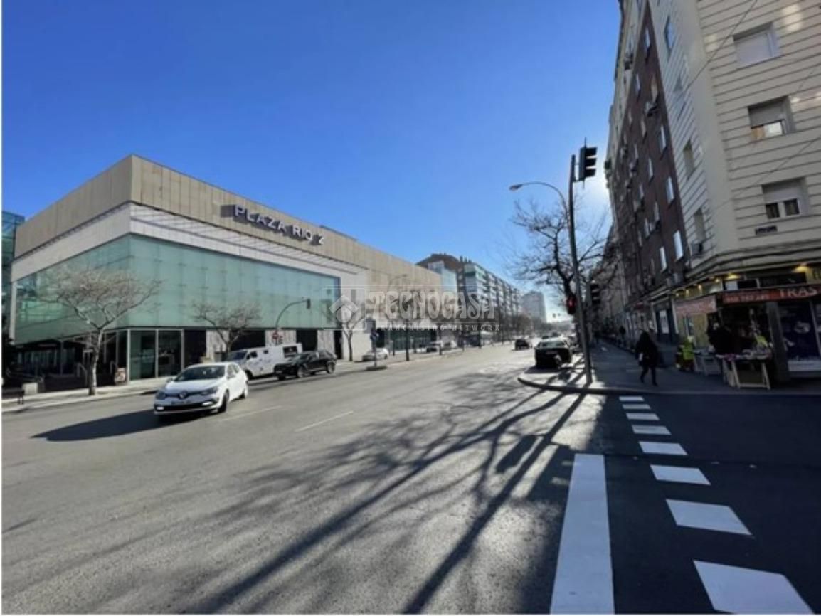 Vista exterior de Garatge en venda en  Madrid Capital