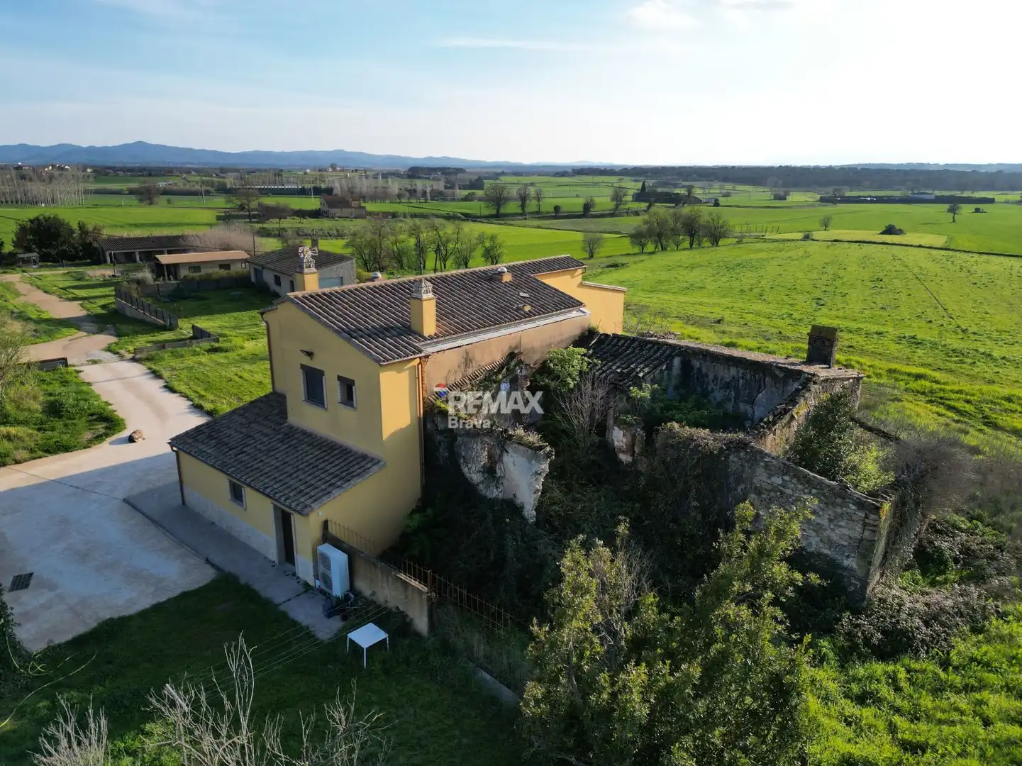 Chalet con jardín en venta en Polígono Sangosta