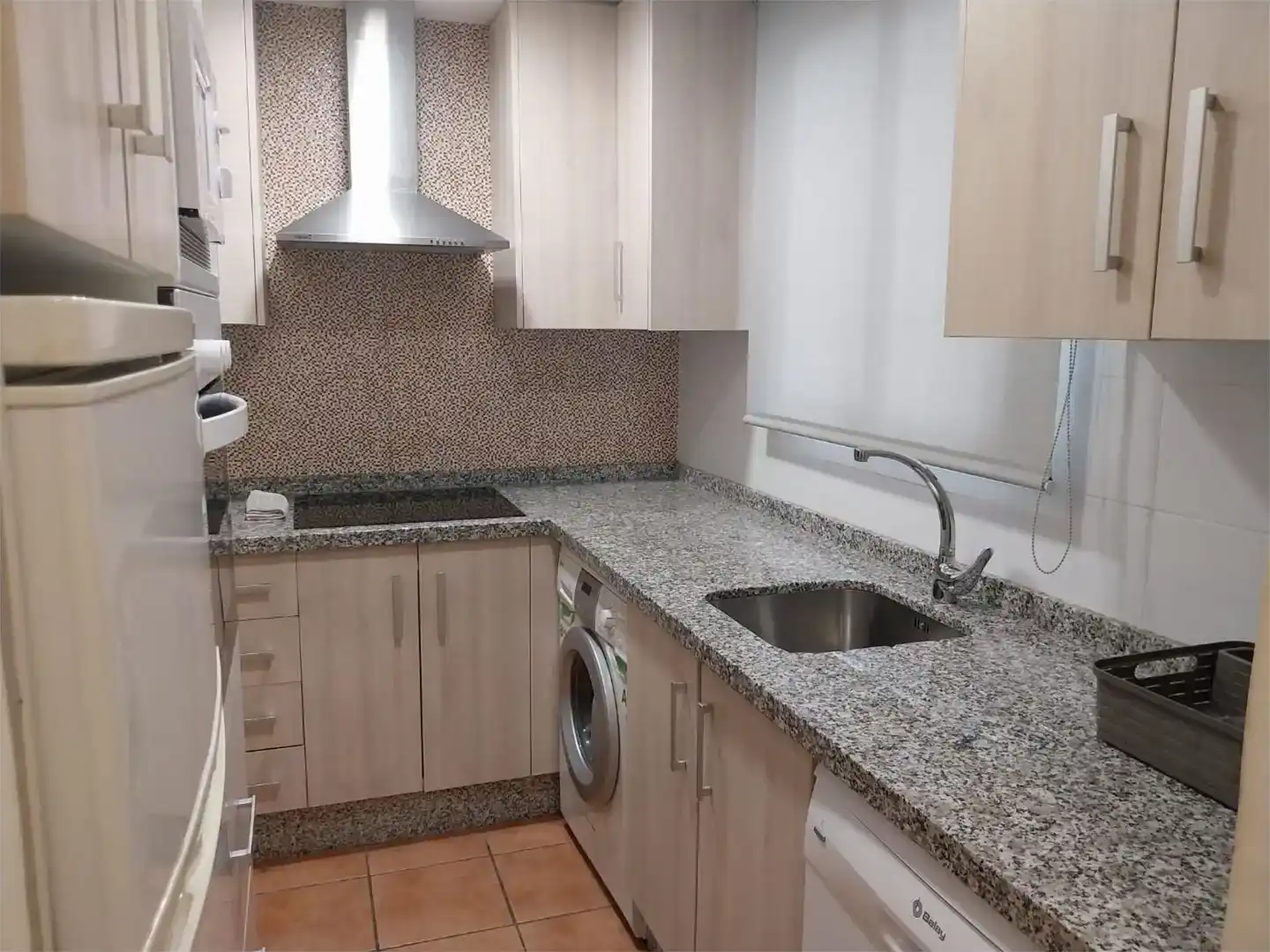 Cocina de Piso en venta en Estepona con Jardín privado, Trastero y Piscina