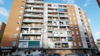 Exterior view of Flat for sale in Alcalá de Henares  with Air Conditioner and Terrace