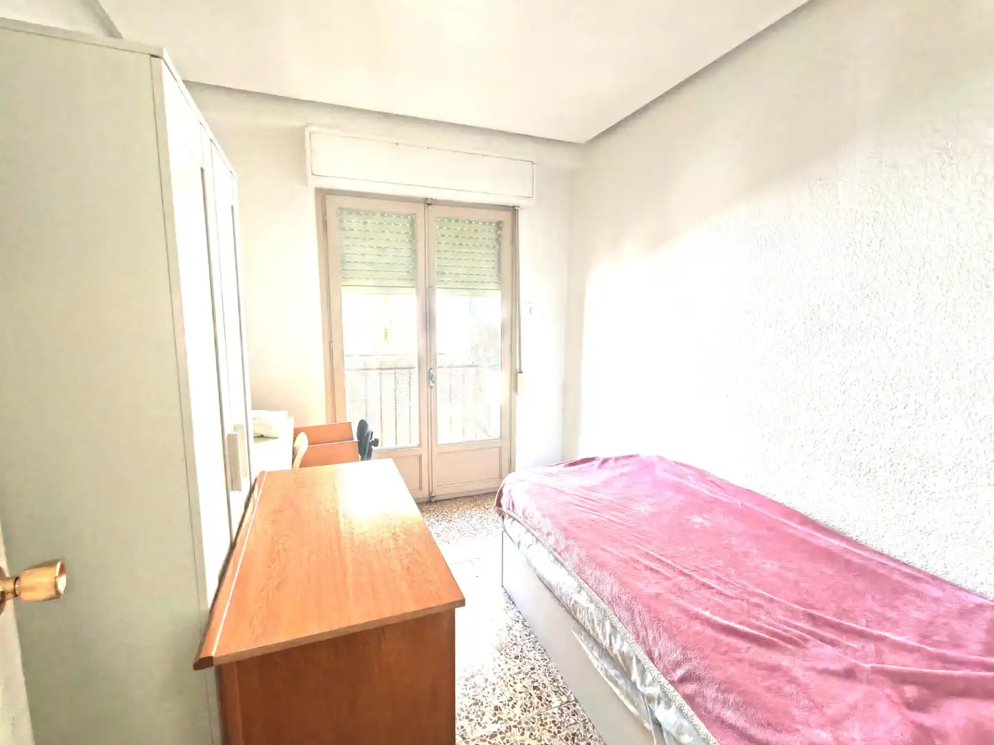 Schlafzimmer von Wohnung zum Verkauf in Elche / Elx mit Balkon