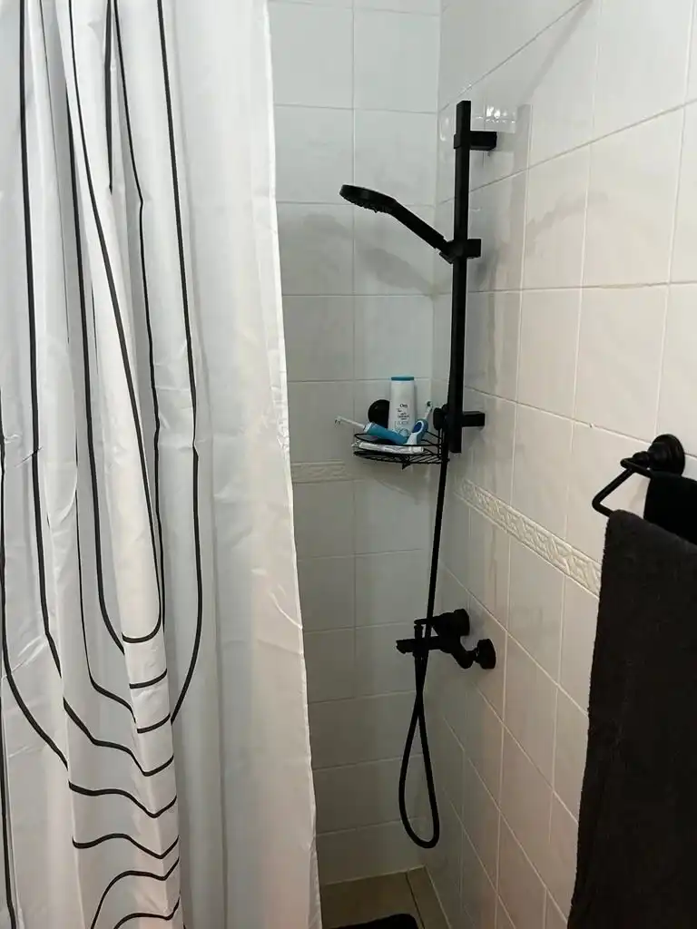 Bathroom of Flat for sale in Orihuela  with Air Conditioner, Heating and Terrace