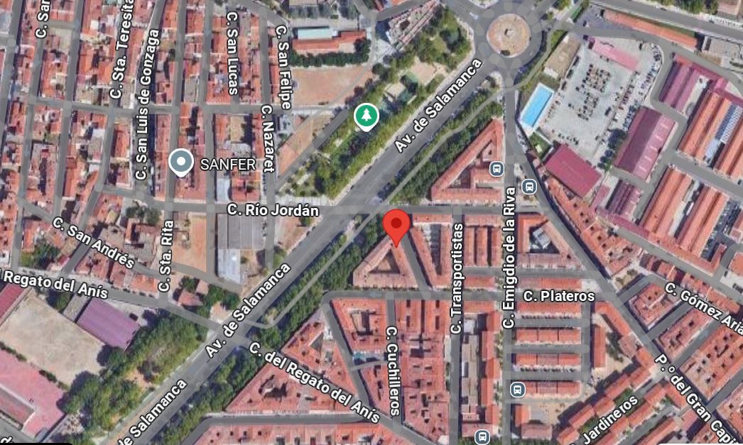 Vista exterior de Piso en venta en Salamanca Capital
