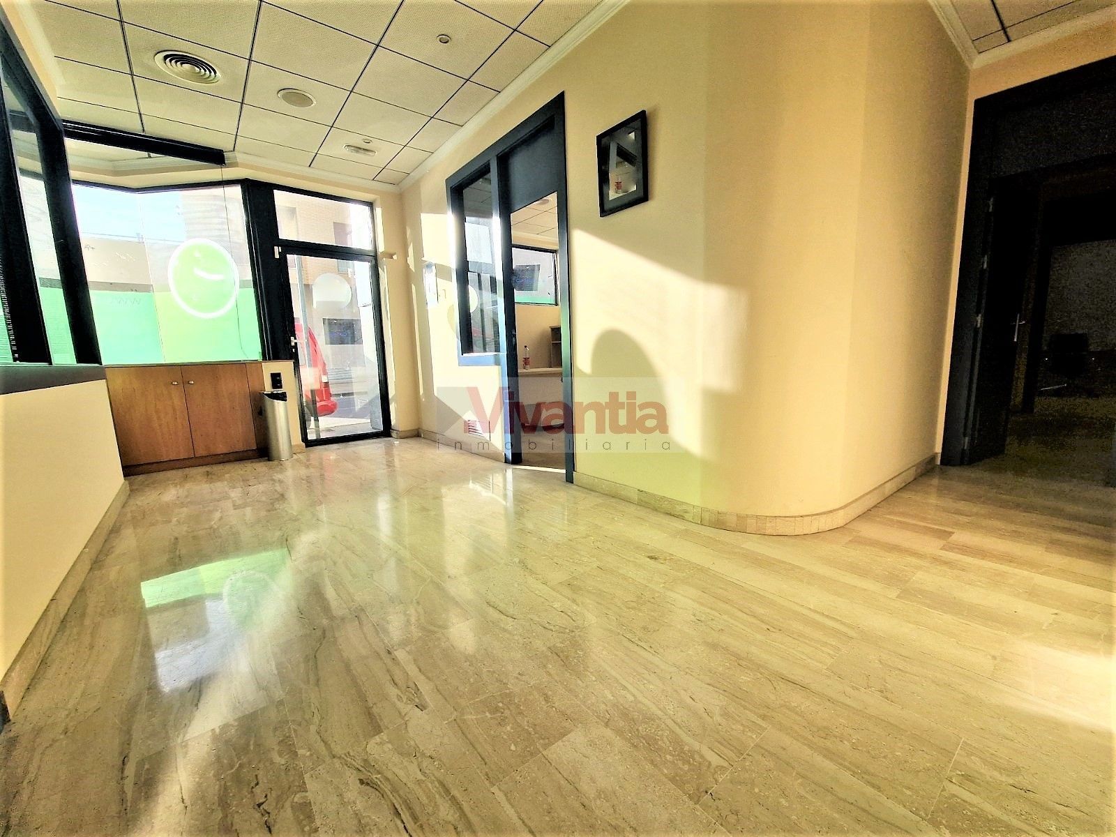 Oficina en venda en Lorca amb Aire condicionat, Calefacció i Moblat
