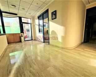 Office for sale in Lorca  with Air Conditioner, Heating and Furnished