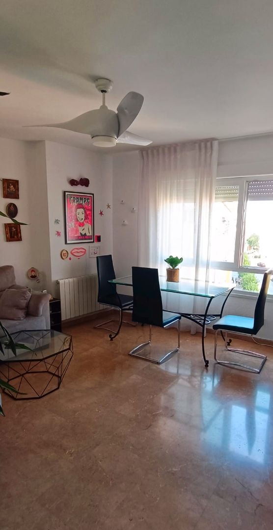 Menjador de Pis en venda en  Jaén Capital amb Aire condicionat, Calefacció i Traster