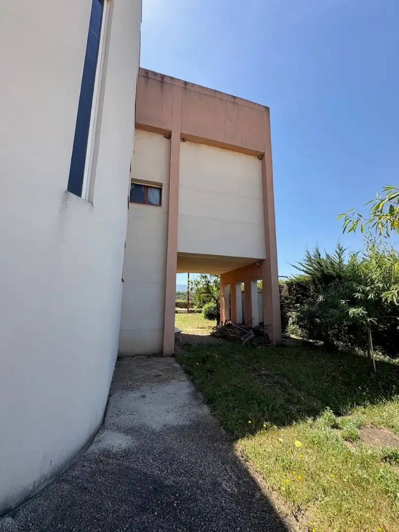 Vista exterior de Casa o xalet en venda en Vimbodí i Poblet amb Aire condicionat, Calefacció i Jardí privat
