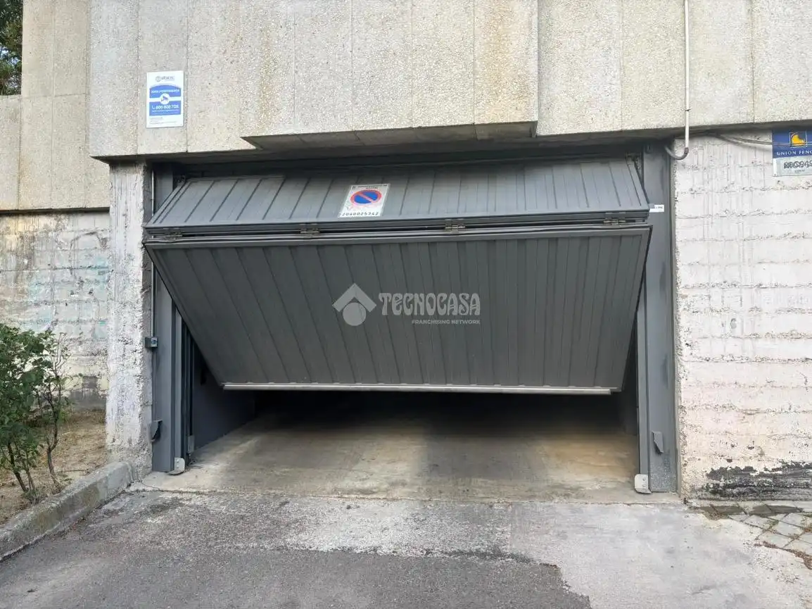 Einzelparkplatz zum Verkauf in C. de Arcaute, imagen 3