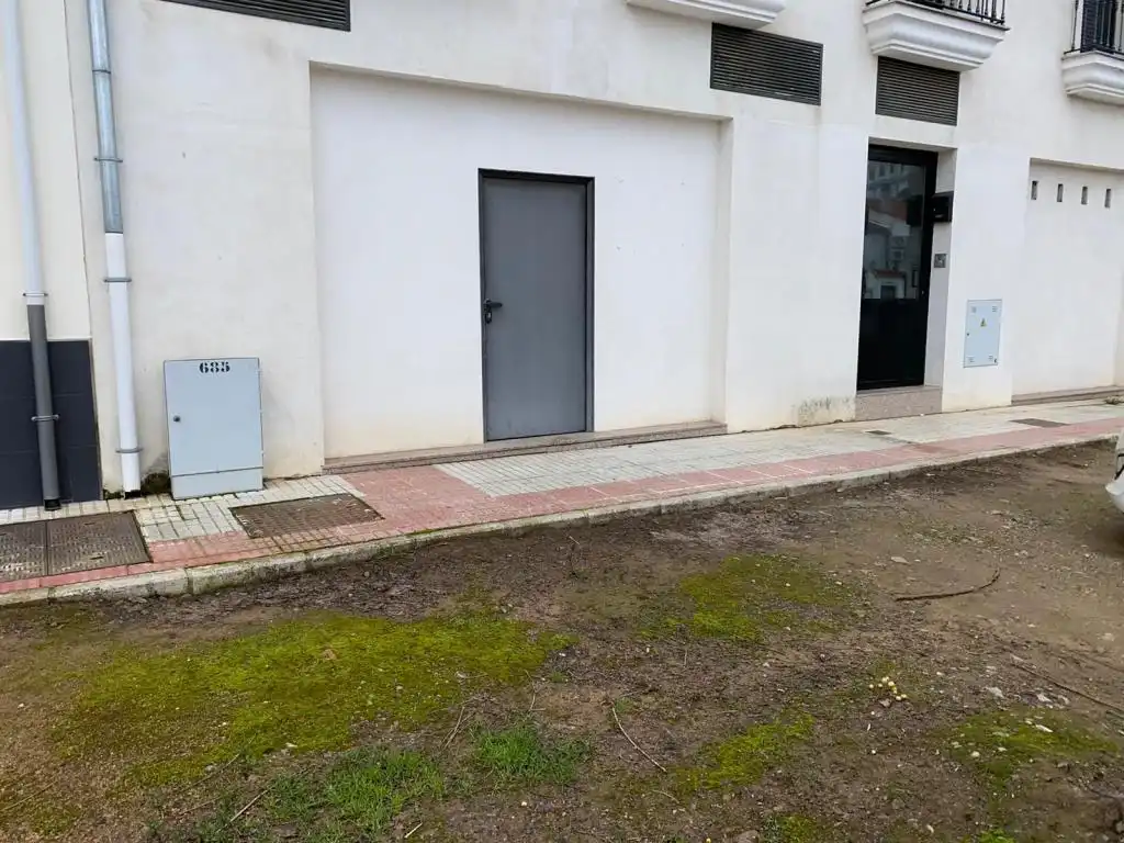 Parkplatz von Geschaftsraum zum Verkauf in Azuaga