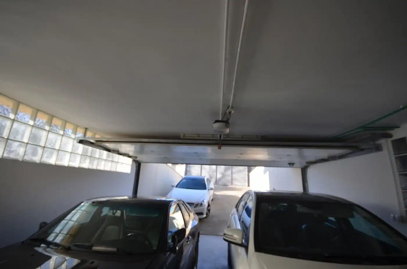 Parking de Casa o chalet de alquiler en Albacete con Calefacción, Jardín privado y Trastero