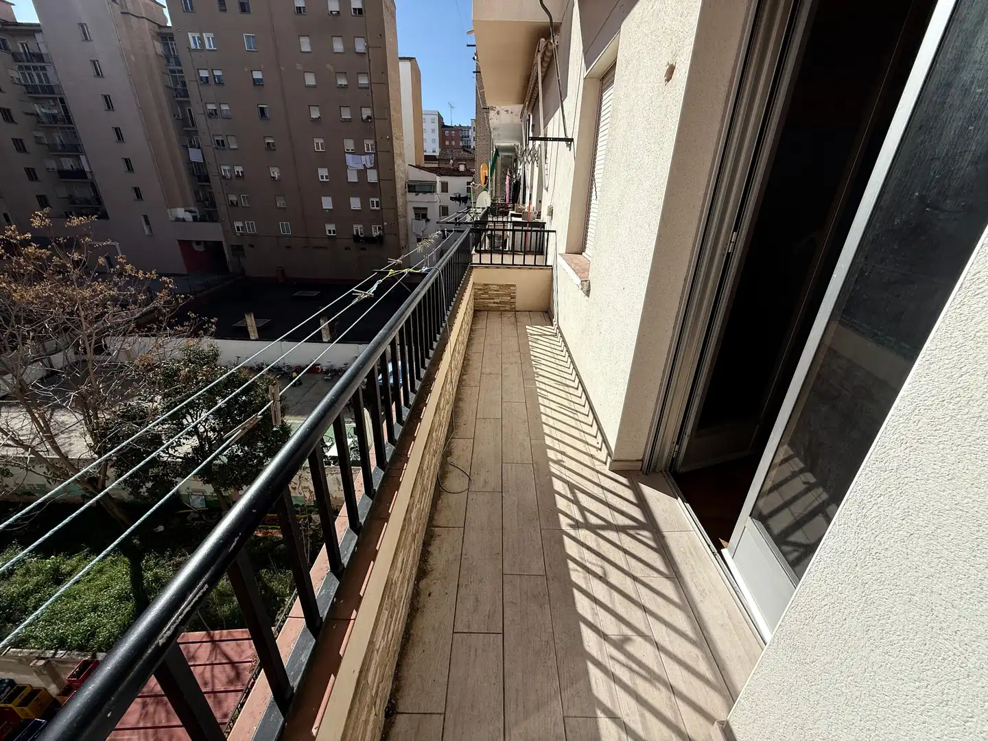 Terrasse von Wohnung zum Verkauf in  Logroño