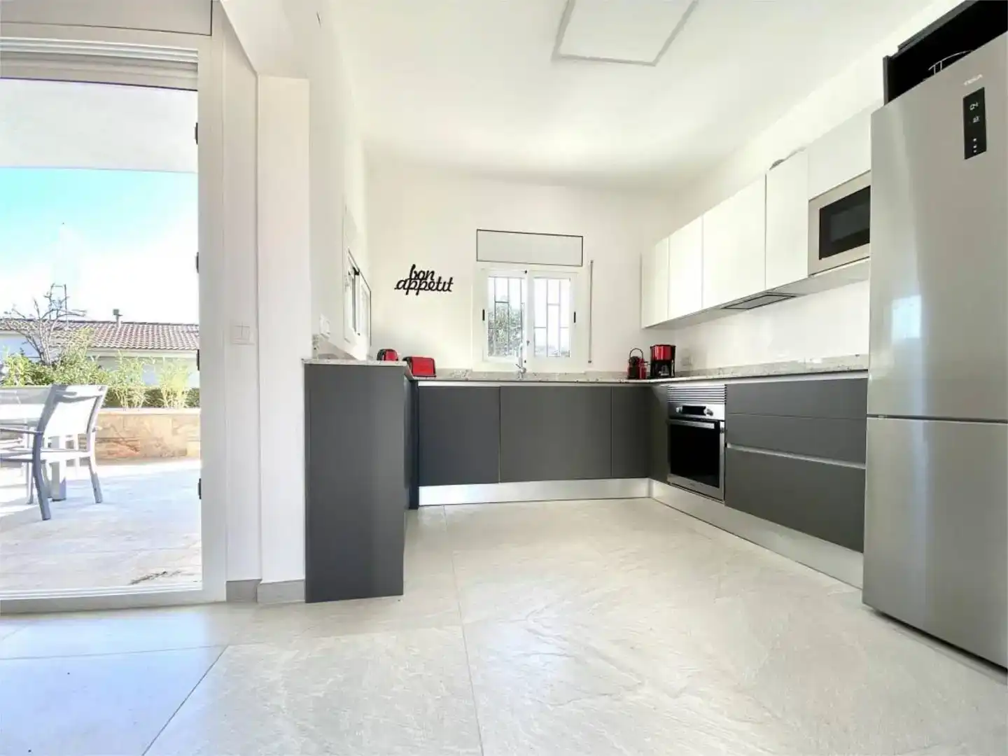 Kitchen of Houses for rent in L'Ametlla de Mar   with Air Conditioner, Swimming Pool and Balcony
