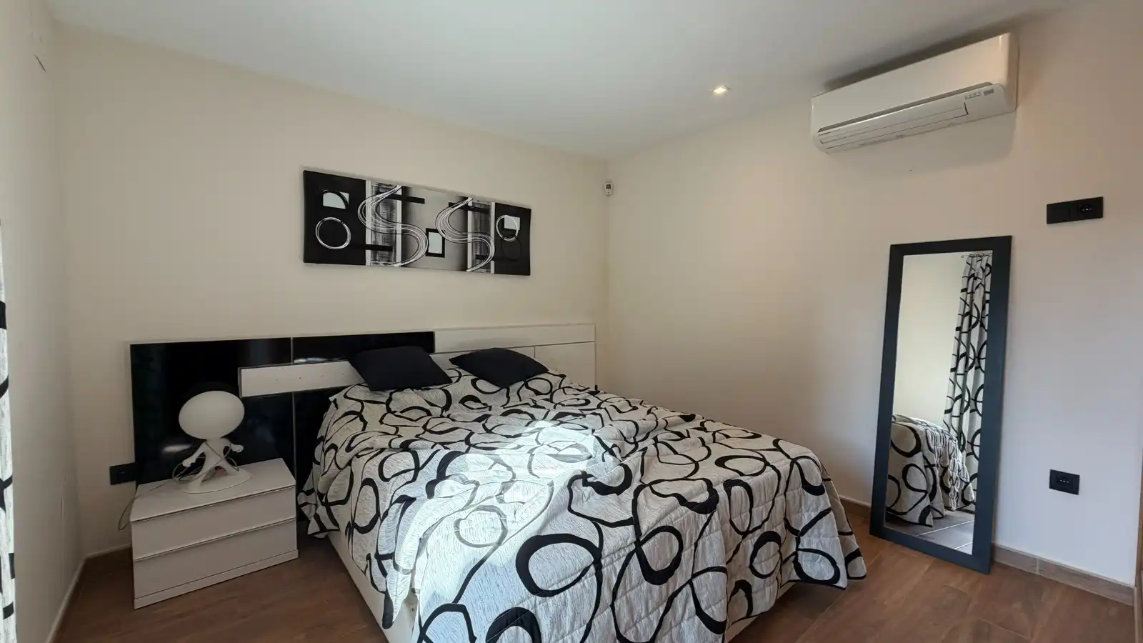 Detached house with pool for sale in Urbanización Ortenbach, imagen 16