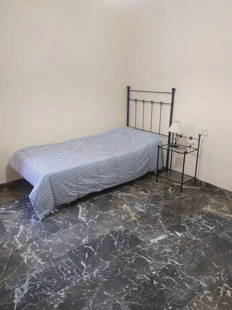 Bedroom of Flat for rent in Linares  with Air Conditioner, Heating and Furnished