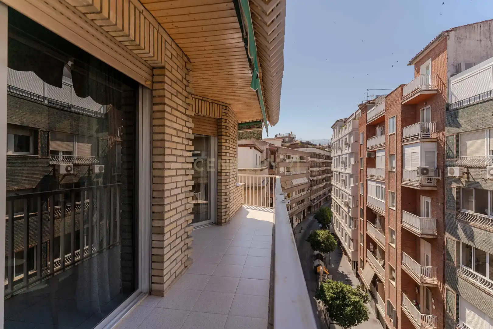 Terraza de Piso en venta en Granada con Trastero y Balcón