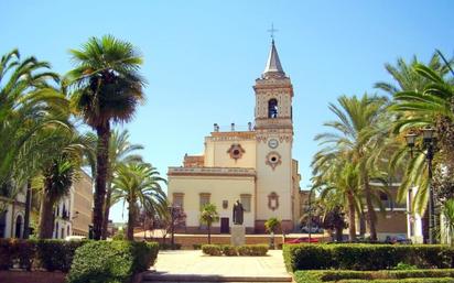 Vista exterior de Pis en venda en  Huelva Capital amb Balcó