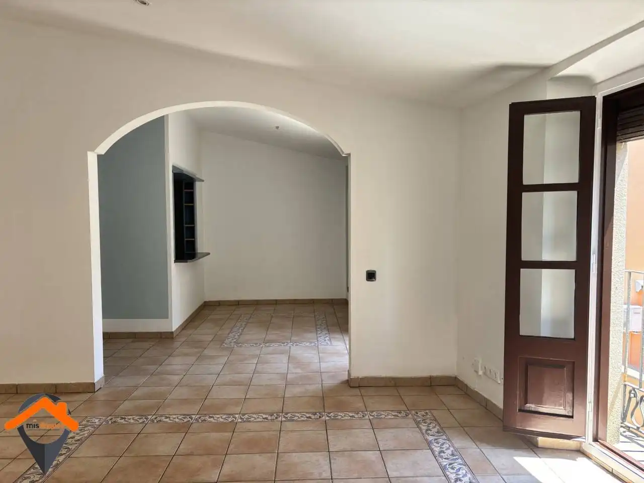 Piso en venta en Sabadell con Balcón