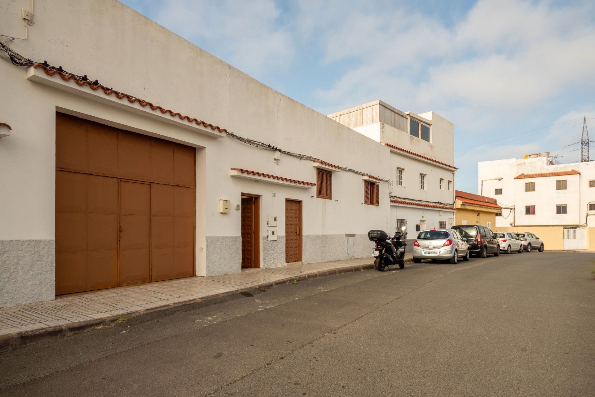 Vista exterior de Casa adosada en venda en Las Palmas de Gran Canaria amb Terrassa