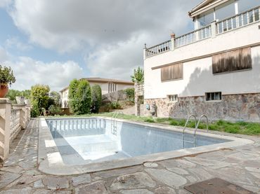 Casa con balcone in vendita a Lliçà d'Amunt