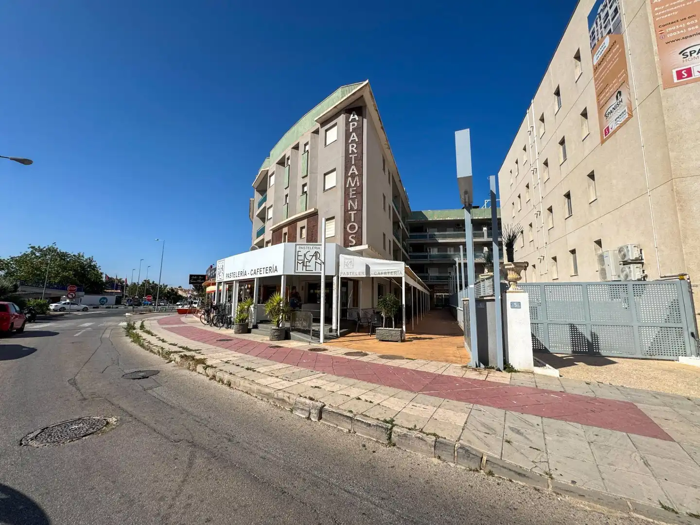 Vista exterior de Apartamento de alquiler en Orihuela con Aire acondicionado, Calefacción y Jardín privado