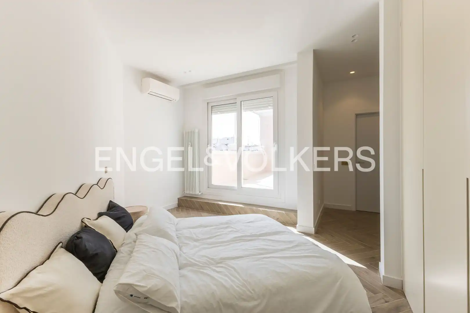 Habitación de Ático en venta en Madrid con Aire acondicionado, Calefacción y Terraza