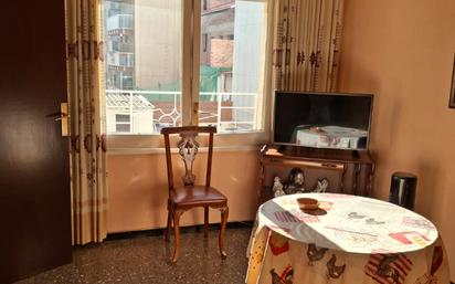 Living room of Flat for sale in Cornellà de Llobregat  with Furnished