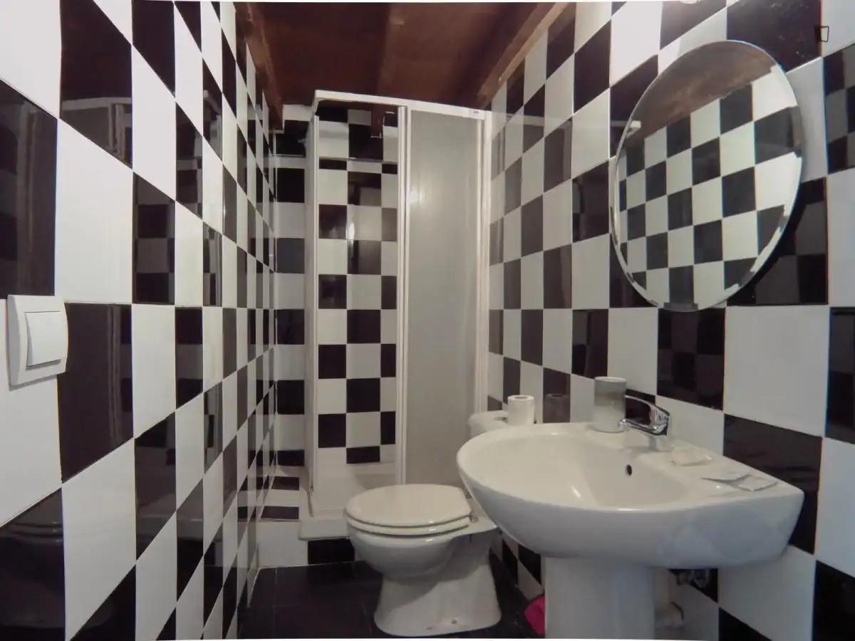 Estudi de lloguer a Valdeacederas