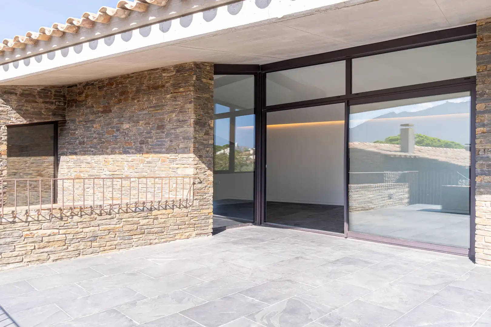 Außenansicht von Haus oder Chalet zum Verkauf in Cadaqués mit Klimaanlage, Heizung und Privatgarten