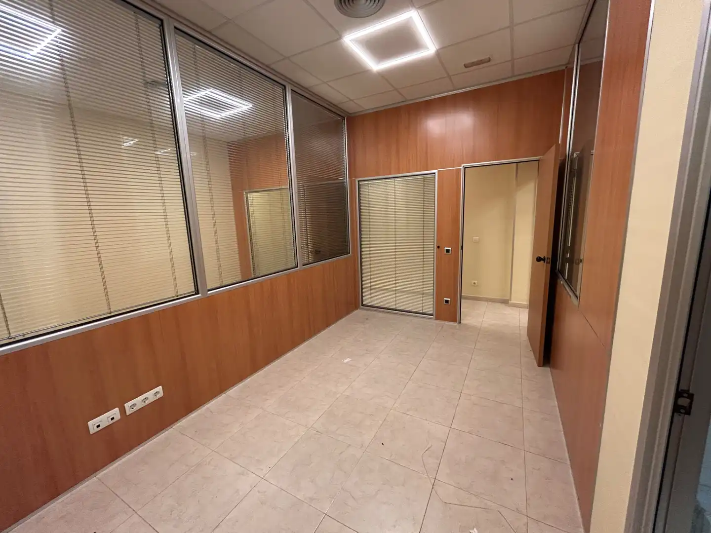 Local comercial en alquiler en Centre, imagen 13