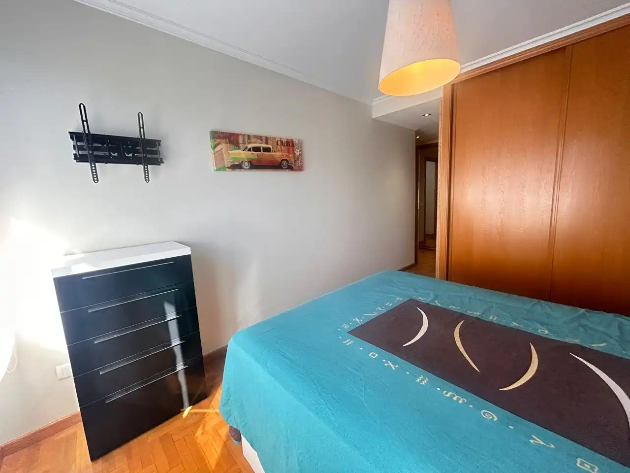 Bedroom of Flat for rent in Gijón   with Heating, Terrace and Storage room