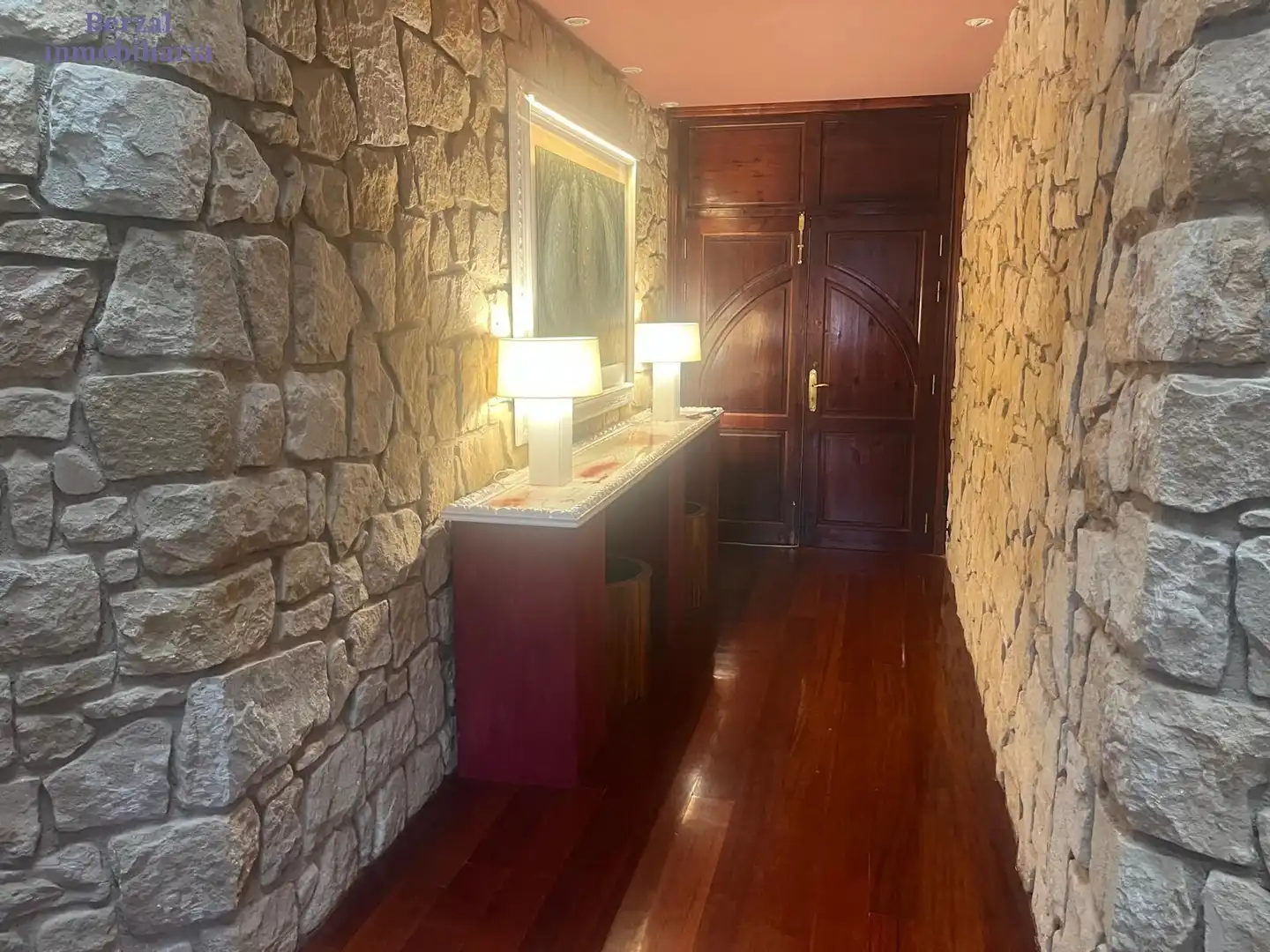Detached house with garden for sale in Calle de Valle del Oja, imagen 13