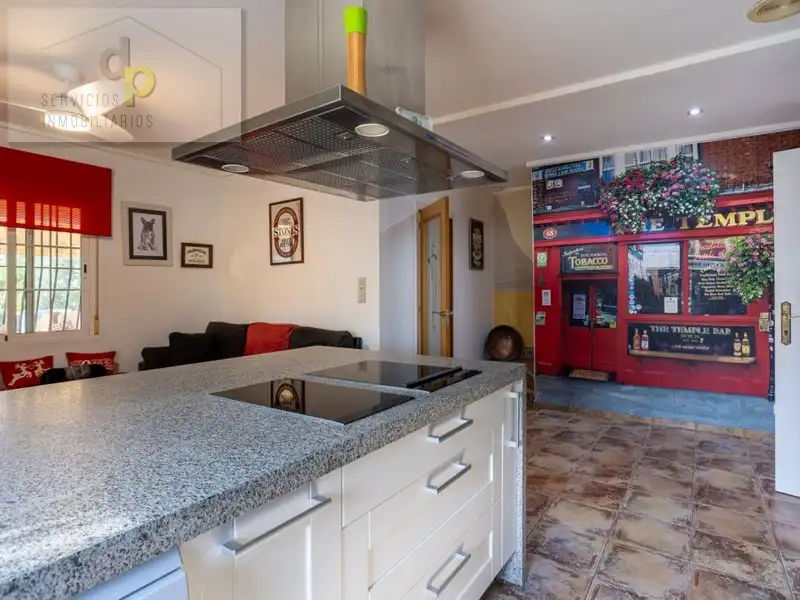 Detached house with pool for sale in La Foia - Daimés - Asprella, imagen 15