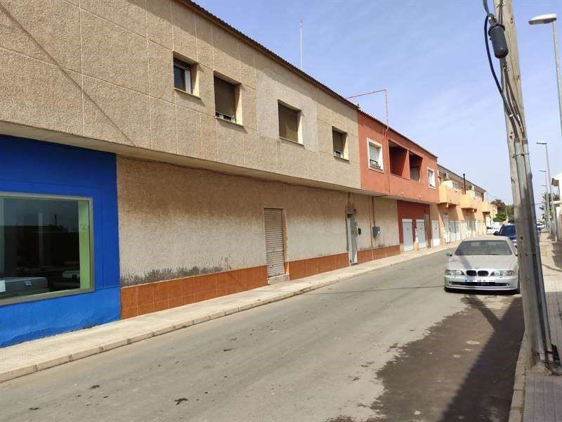 Vista exterior de Nau industrial en venda en Cartagena amb Calefacció