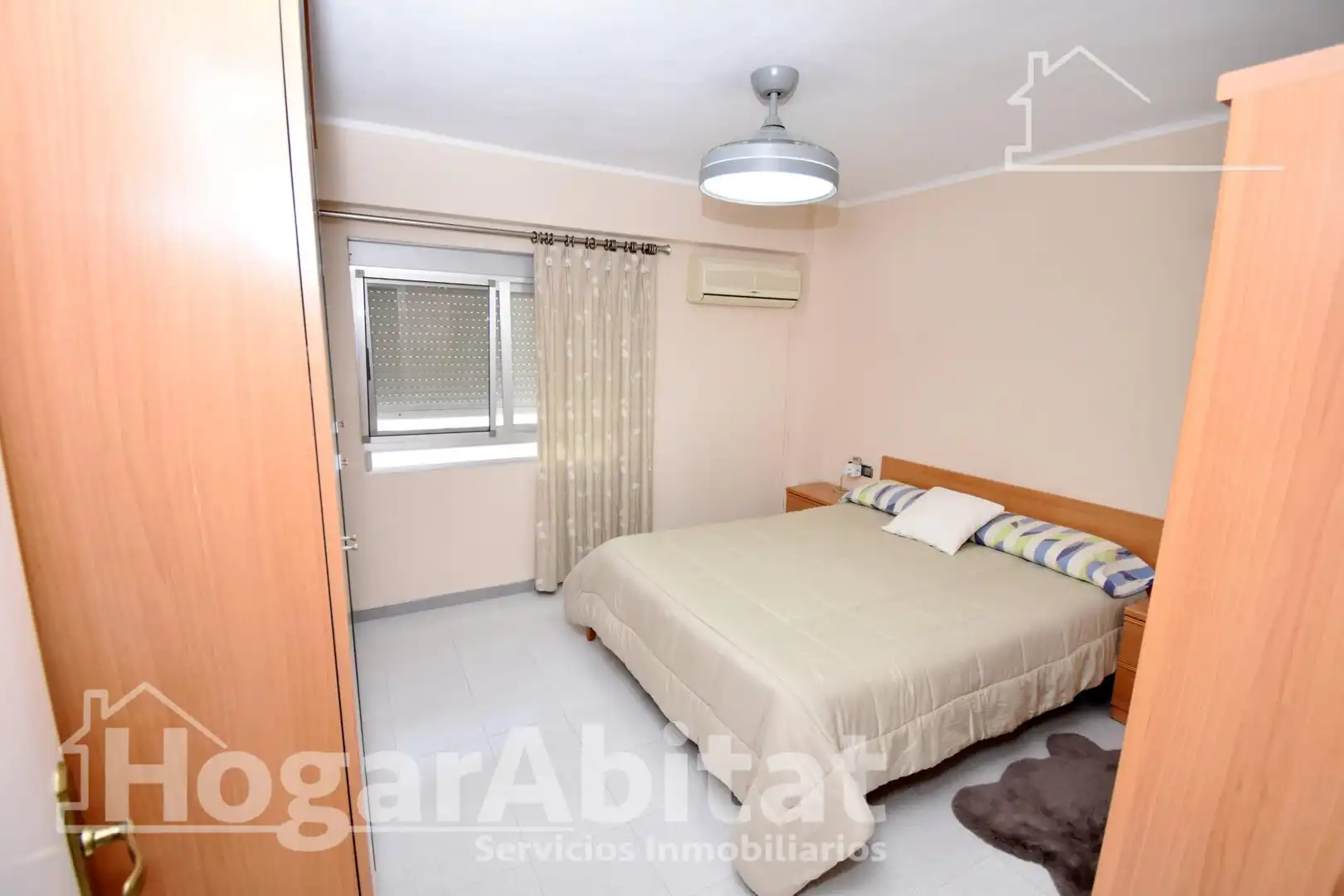 Schlafzimmer von Wohnung zum Verkauf in Alzira mit Klimaanlage und Balkon